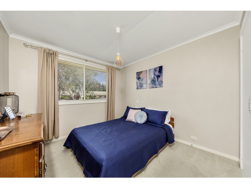 6 Lane Place, Spence ACT 2615