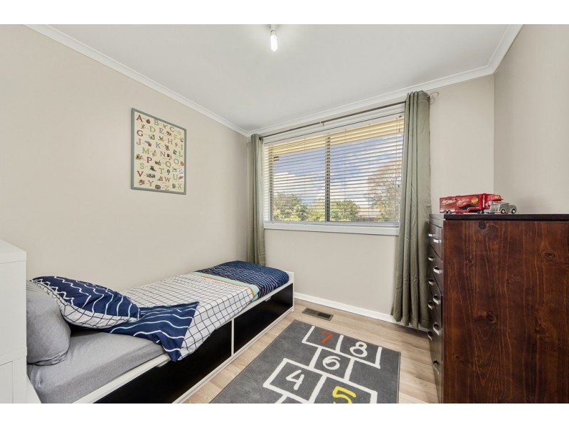 6 Lane Place, Spence ACT 2615