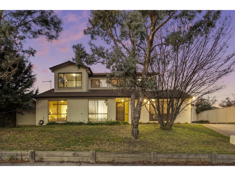 14 Carter Crescent, Calwell ACT 2905