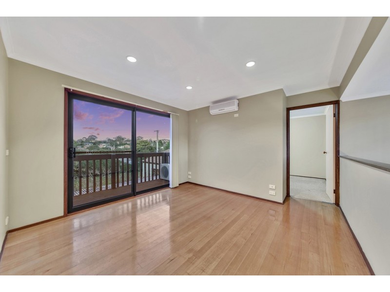 14 Carter Crescent, Calwell ACT 2905