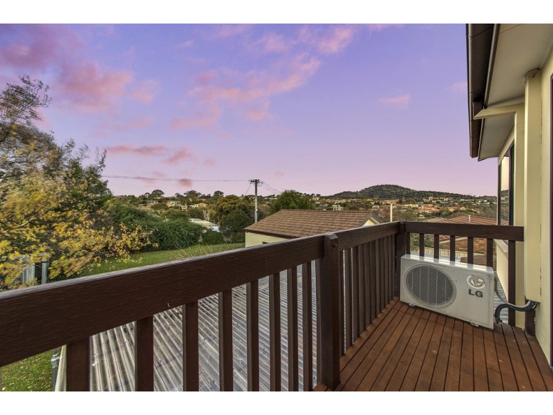 14 Carter Crescent, Calwell ACT 2905