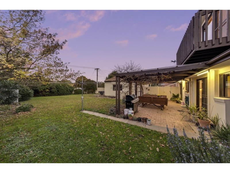 14 Carter Crescent, Calwell ACT 2905