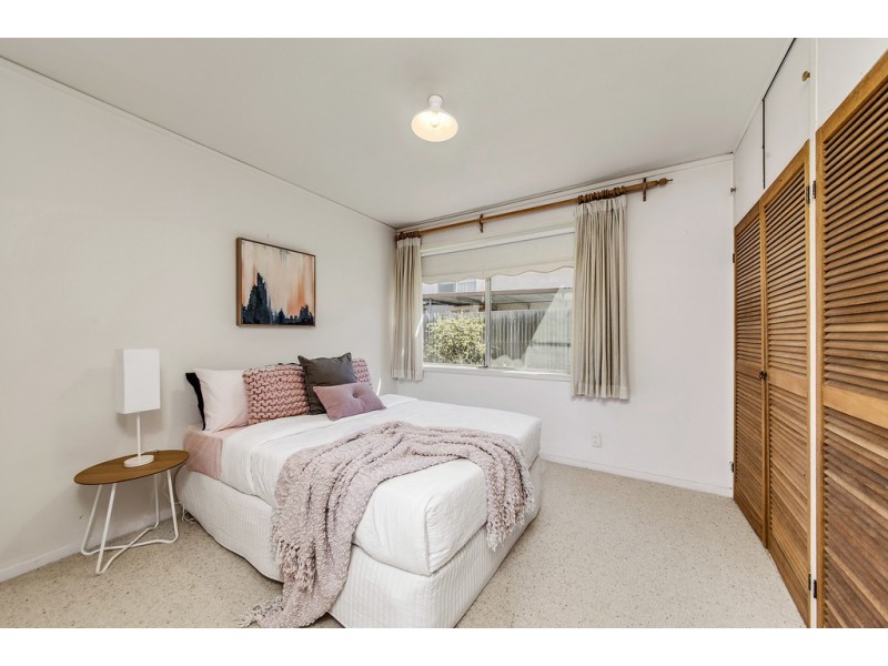 20 Clisby Close, Cook ACT 2614