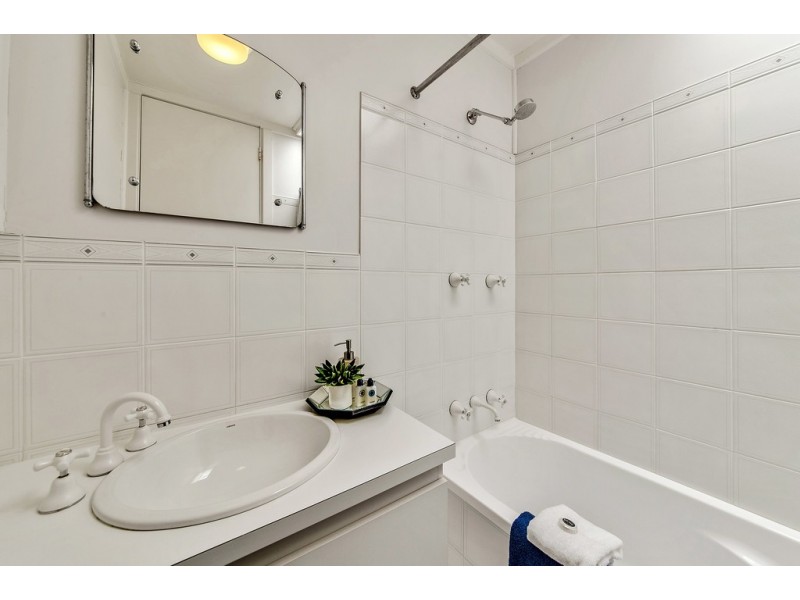 20 Clisby Close, Cook ACT 2614