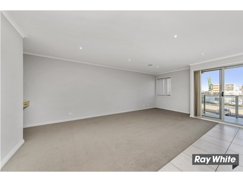 103A Anthony Rolfe Avenue, Gungahlin ACT 2912