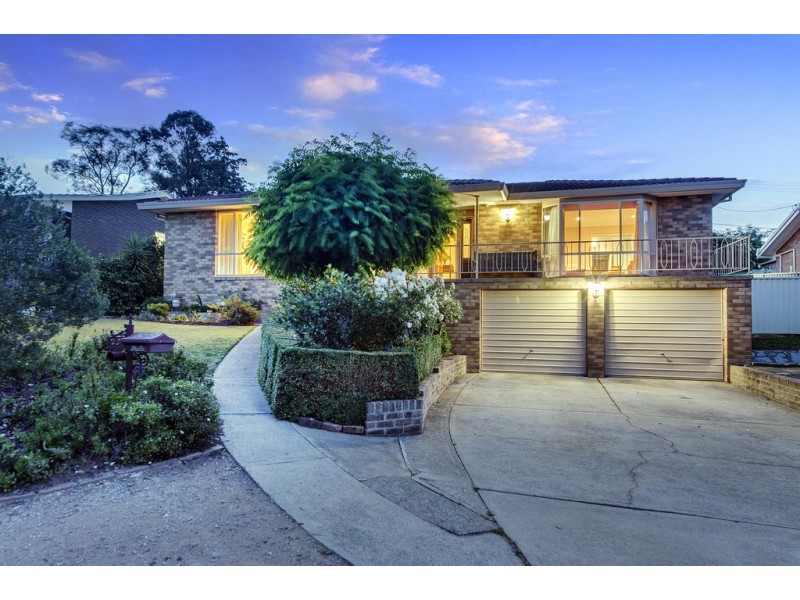 30 Davis Street, Weetangera ACT 2614