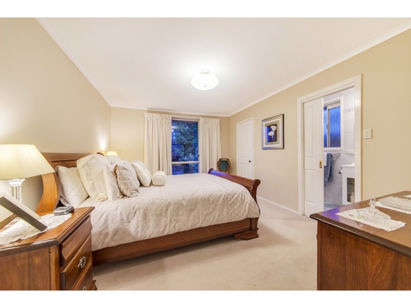 30 Davis Street, Weetangera ACT 2614