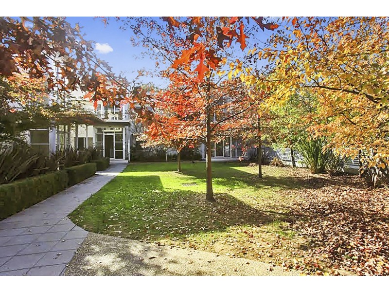 27/15-19 Fox Place, Lyneham ACT 2602