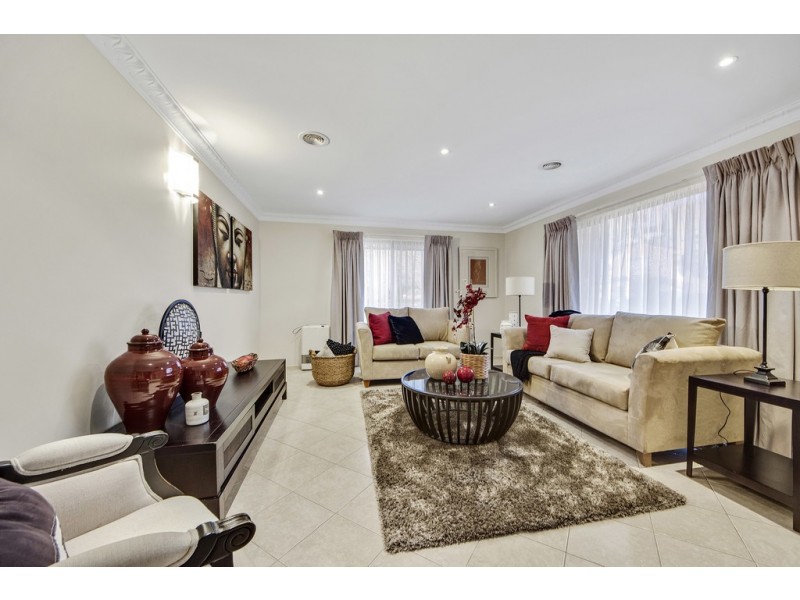 5 Shirra Close, Monash ACT 2904