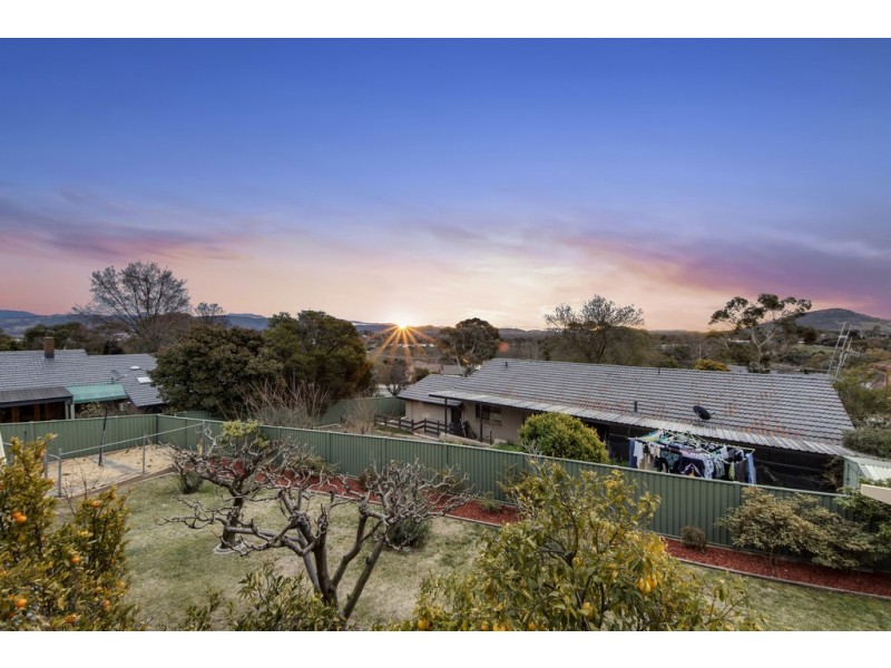 5 Shirra Close, Monash ACT 2904