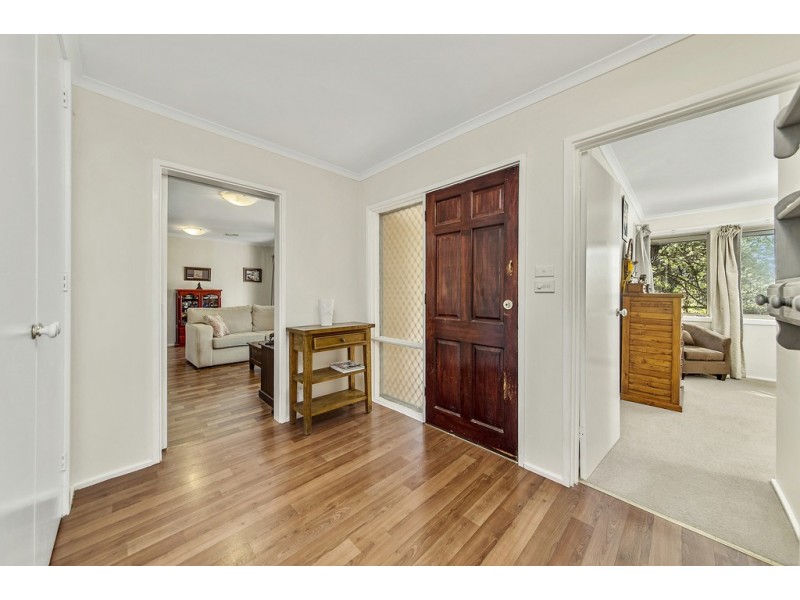 18 Pickworth Street, Holt ACT 2615