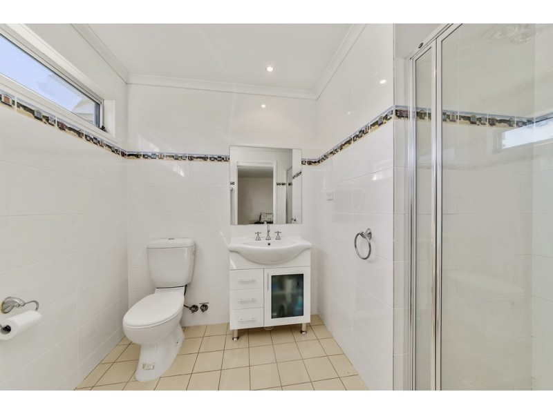 18 Pickworth Street, Holt ACT 2615