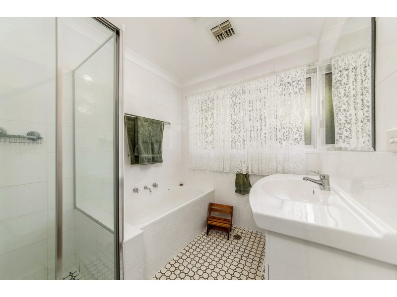 18 Pickworth Street, Holt ACT 2615