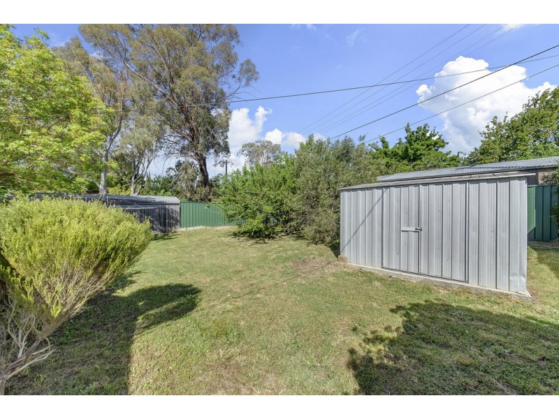 18 Pickworth Street, Holt ACT 2615