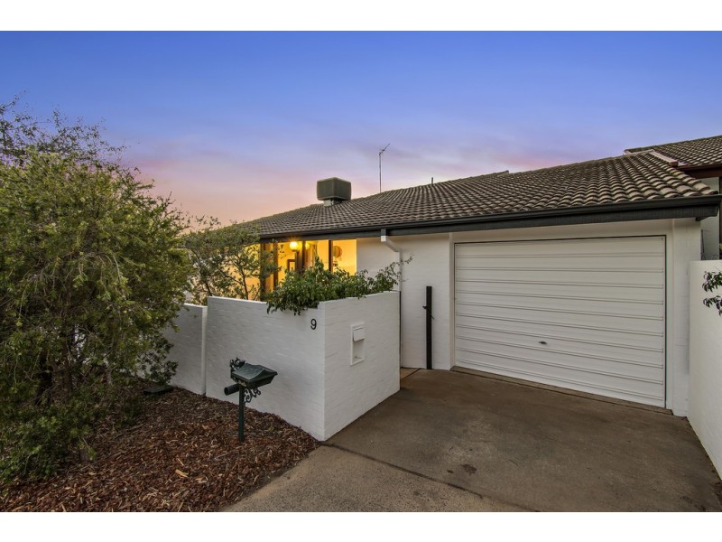 9 Elkedra Close, Hawker ACT 2614