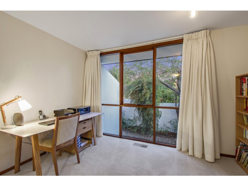 9 Elkedra Close, Hawker ACT 2614