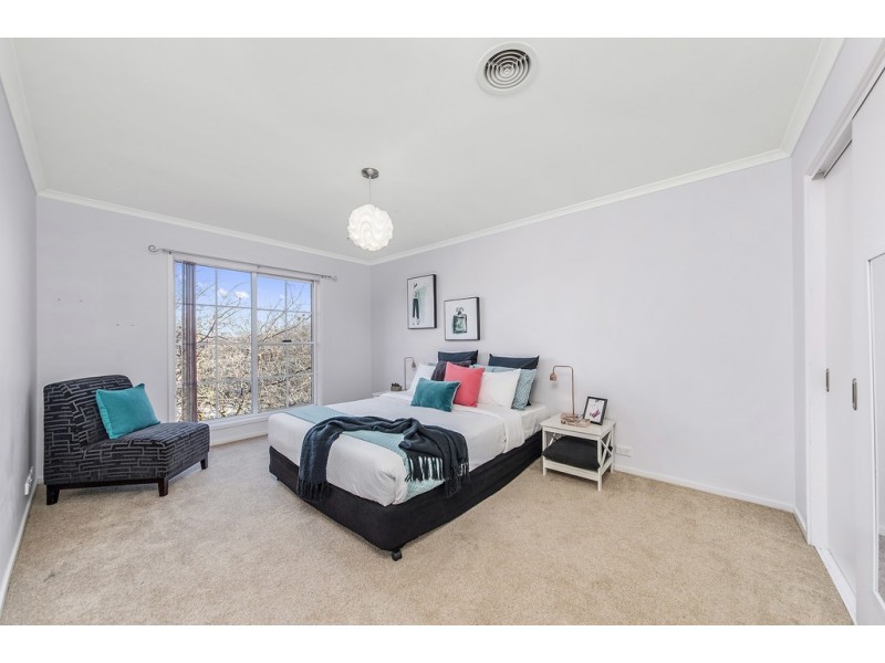 1 Cavenagh Place, Mckellar ACT 2617