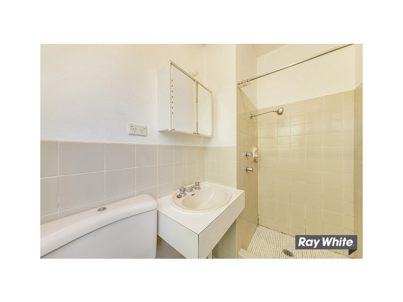 1/116 Lachlan Street, Macquarie ACT 2614