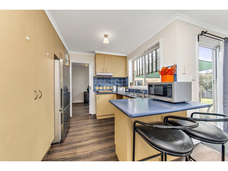 2 Cashion Court, Dunlop ACT 2615