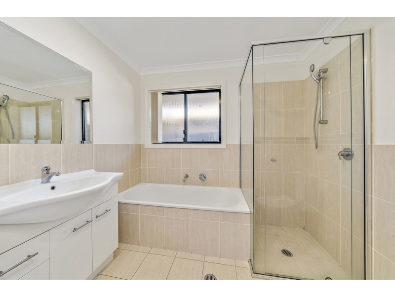 67 Patrick White Circuit, Franklin ACT 2913