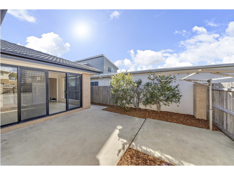 67 Patrick White Circuit, Franklin ACT 2913