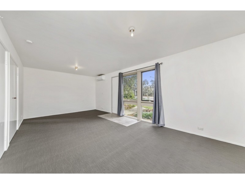 1/60 Templeton Street, Cook ACT 2614