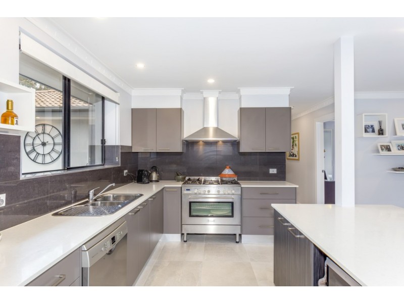 93 Beaurepaire Crescent, Holt ACT 2615
