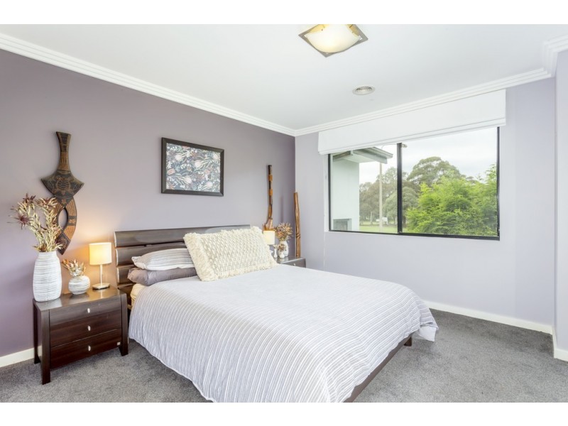 93 Beaurepaire Crescent, Holt ACT 2615