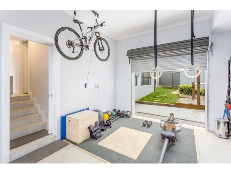 93 Beaurepaire Crescent, Holt ACT 2615
