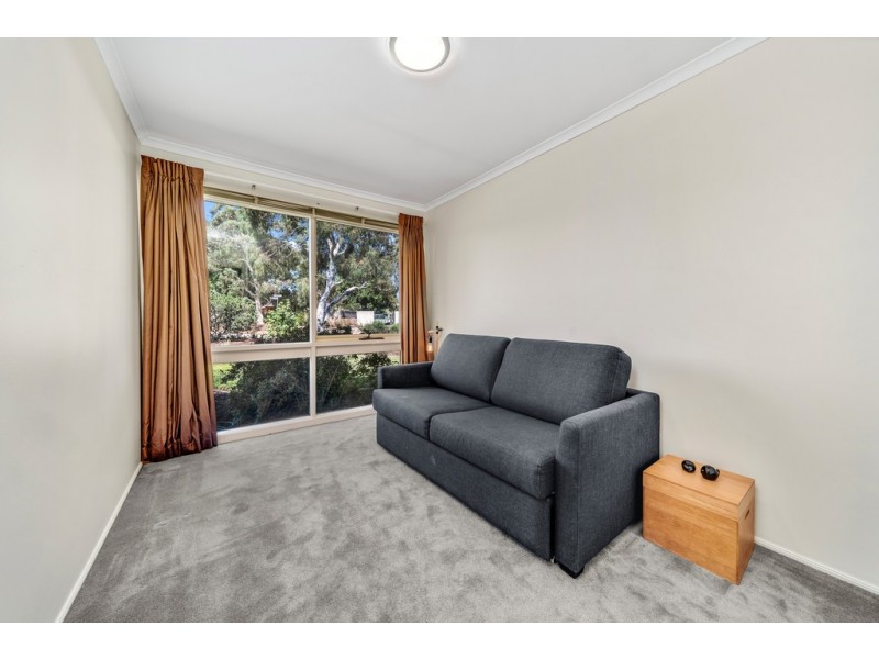 1 Capella Crescent, Giralang ACT 2617