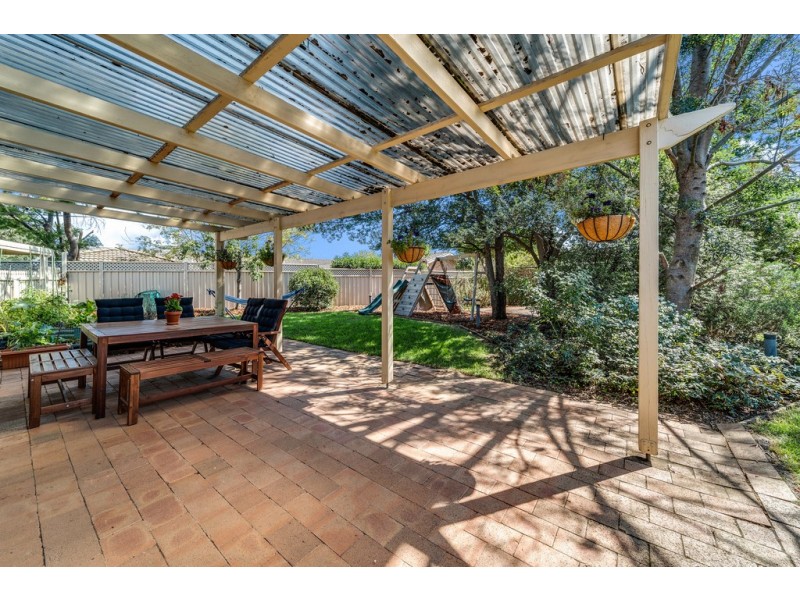 1 Capella Crescent, Giralang ACT 2617
