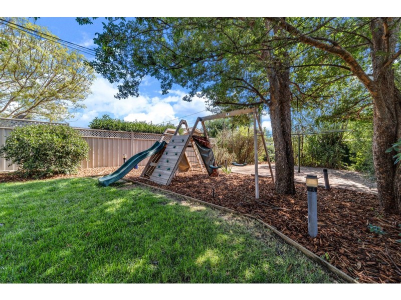 1 Capella Crescent, Giralang ACT 2617