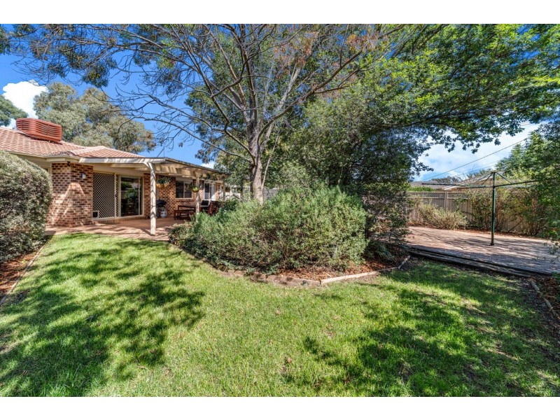 1 Capella Crescent, Giralang ACT 2617