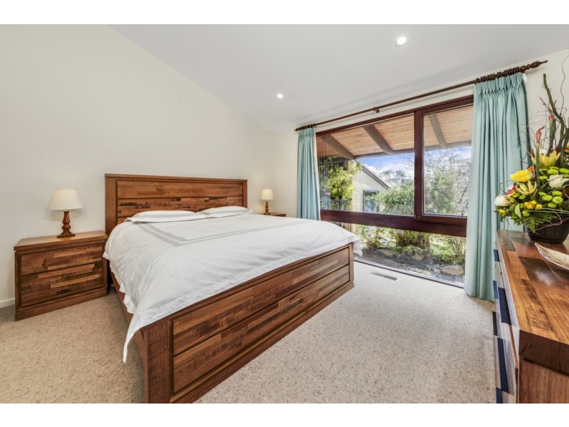 20 Nungara Place, Aranda ACT 2614