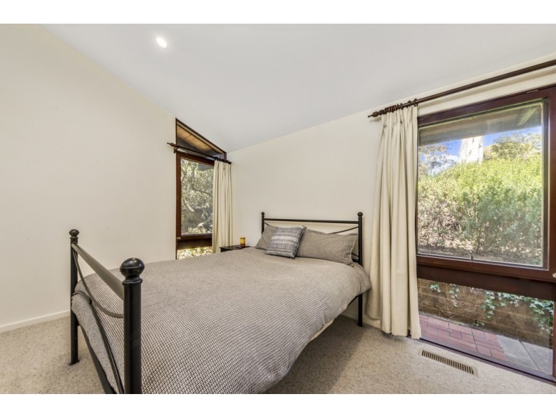 20 Nungara Place, Aranda ACT 2614