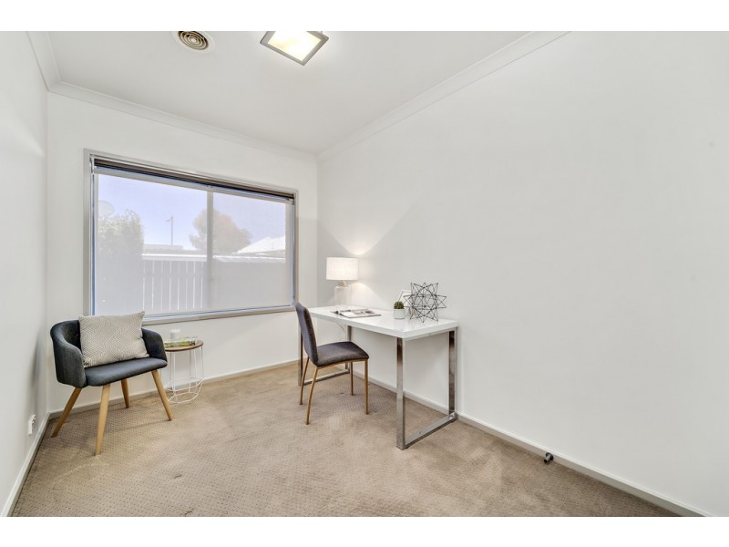 13 Phyllis Frost Street, Forde ACT 2914
