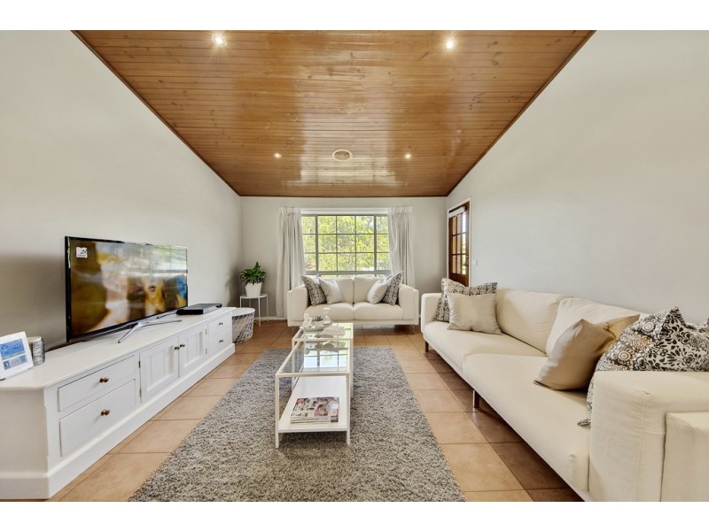 2 Hoad Place, Nicholls ACT 2913