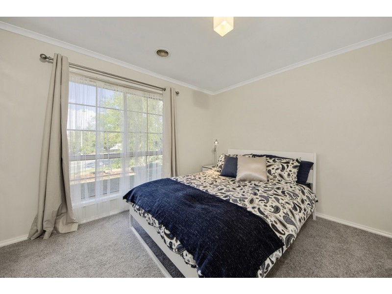 2 Hoad Place, Nicholls ACT 2913