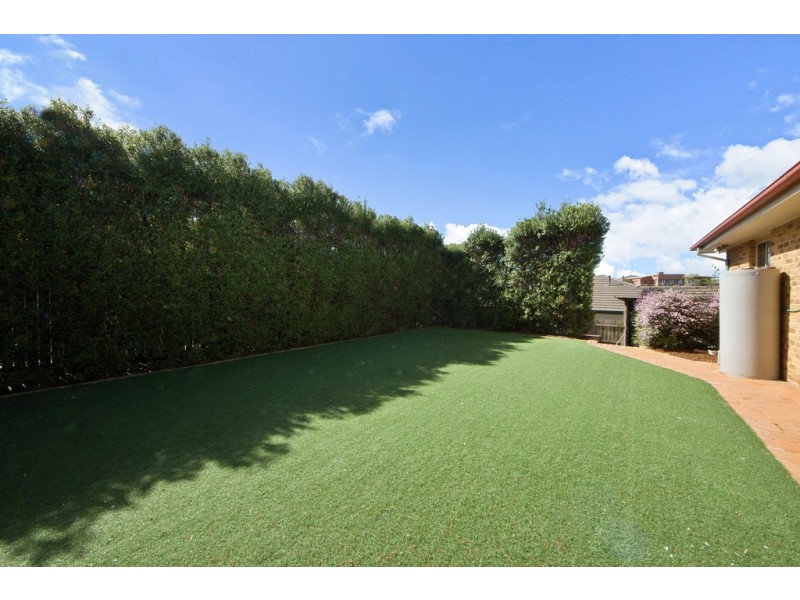 2 Hoad Place, Nicholls ACT 2913