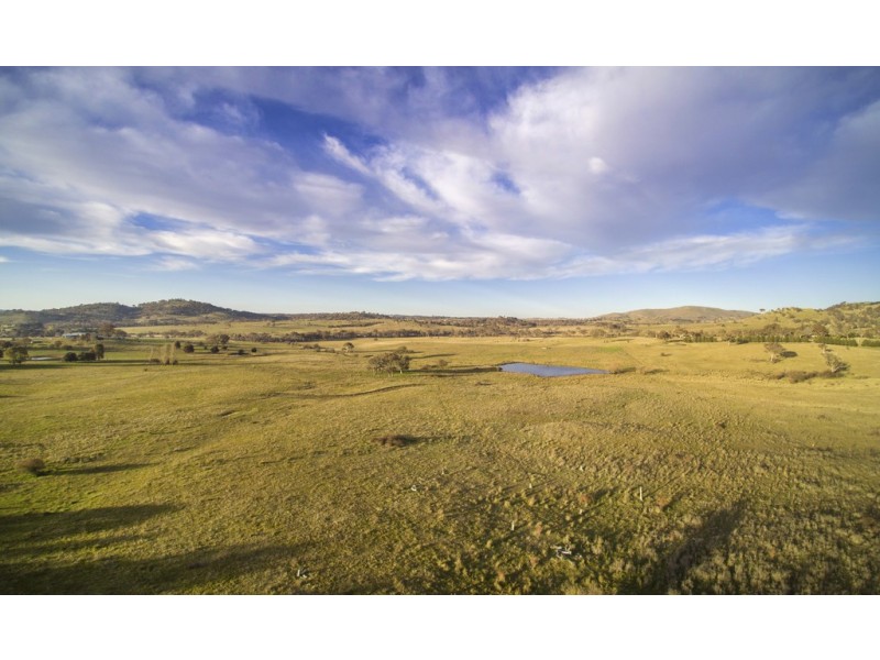 2000 Barton Highway, Springrange NSW 2618