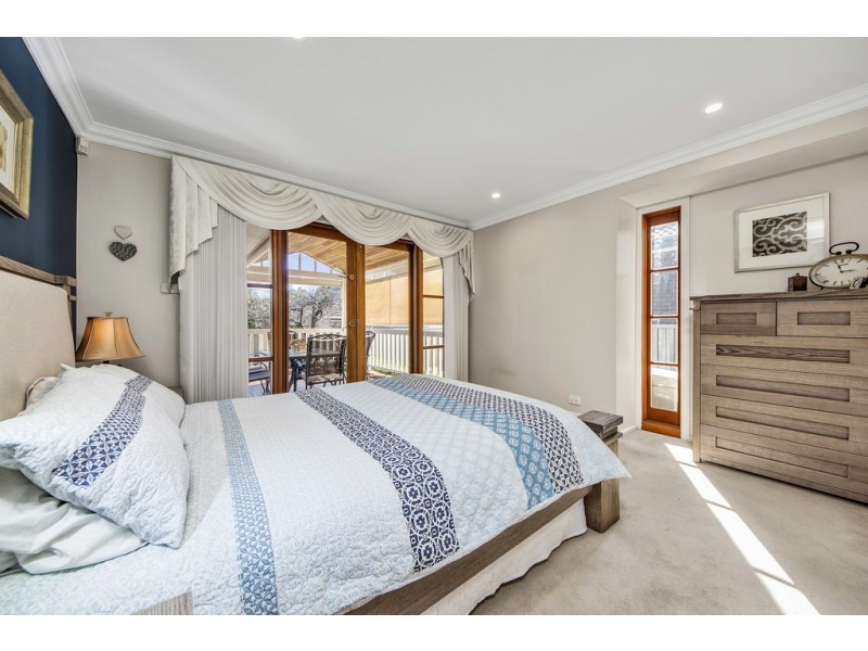 35 Rivett Street, Hackett ACT 2602
