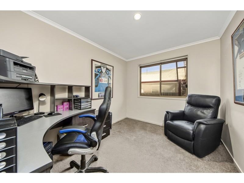 3 Bandt Place, Dunlop ACT 2615