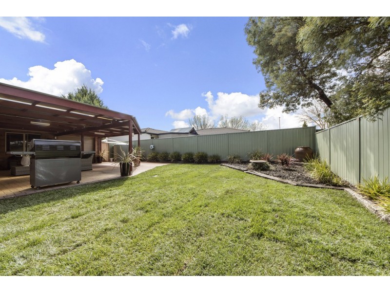 3 Bandt Place, Dunlop ACT 2615