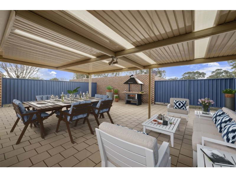 6 Goddard Crescent, Holt ACT 2615