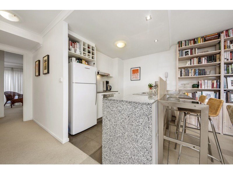 32/16 Wakefield Avenue, Braddon ACT 2612
