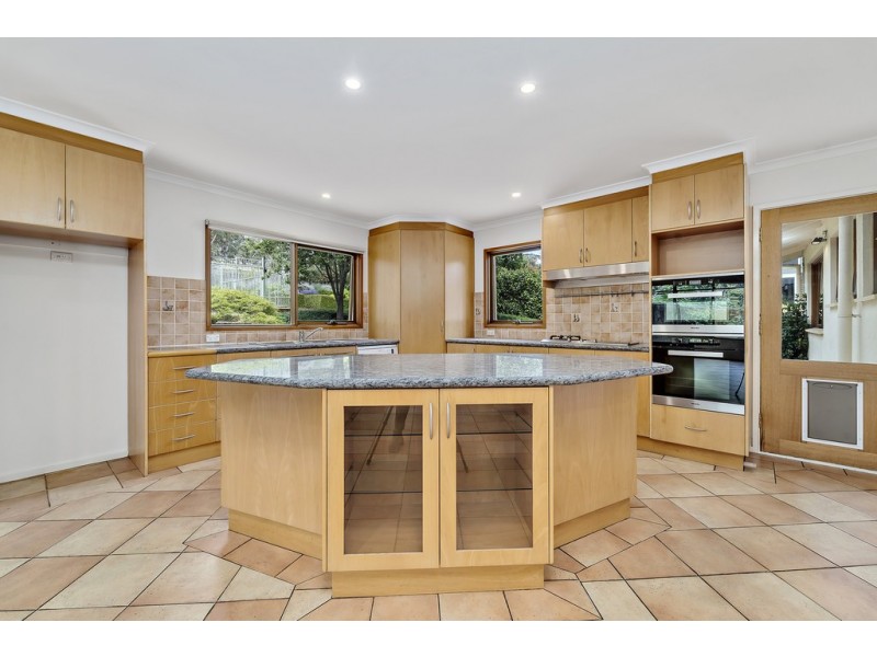 34 Flanagan Street, Garran ACT 2605