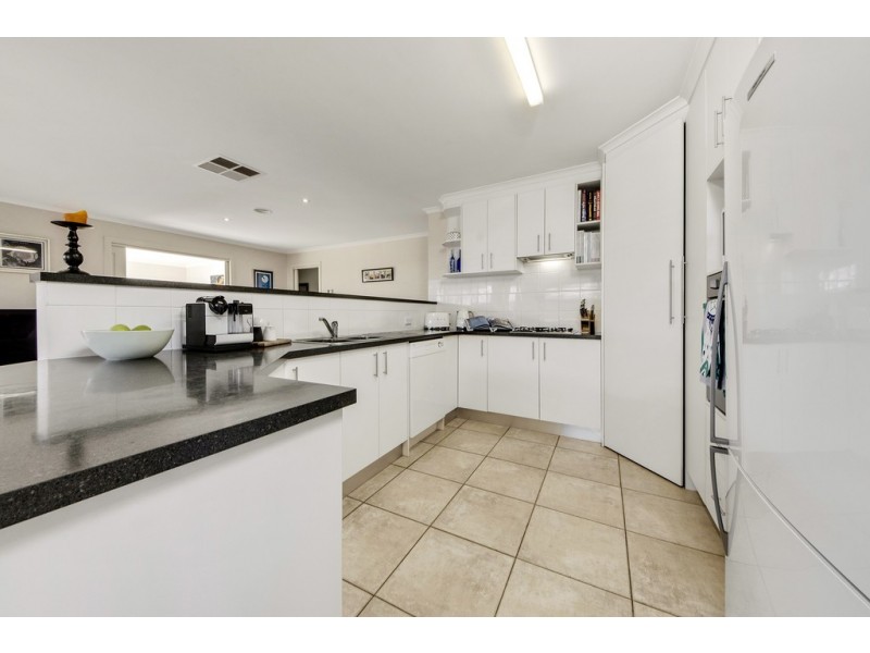 10 Sarson Street, Gungahlin ACT 2912