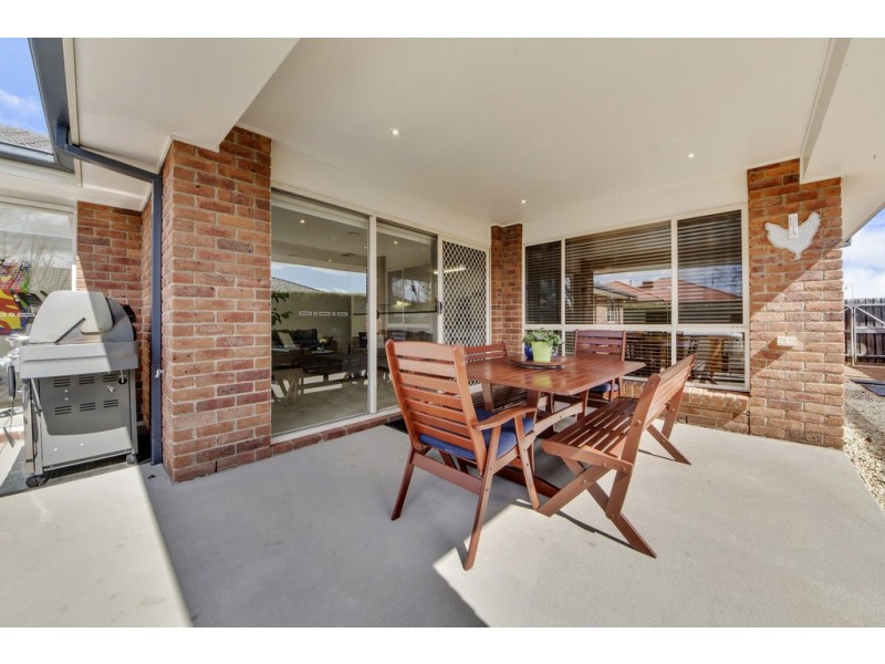 10 Sarson Street, Gungahlin ACT 2912