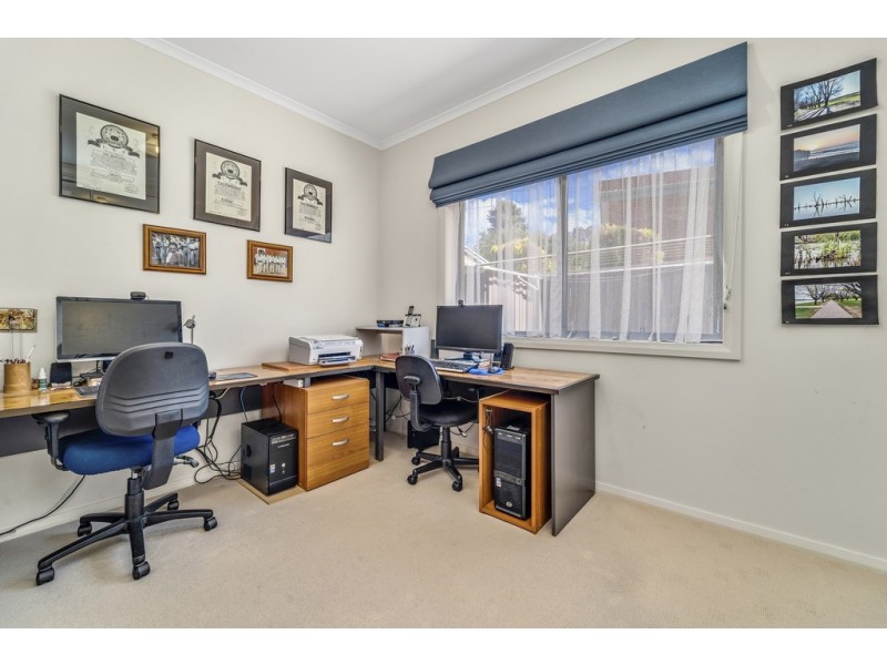 26b Robson Street, Garran ACT 2605