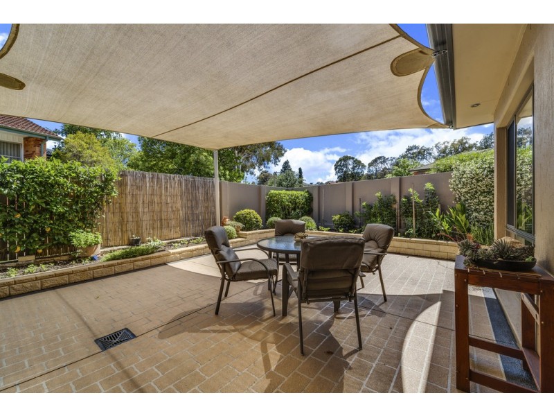 26b Robson Street, Garran ACT 2605